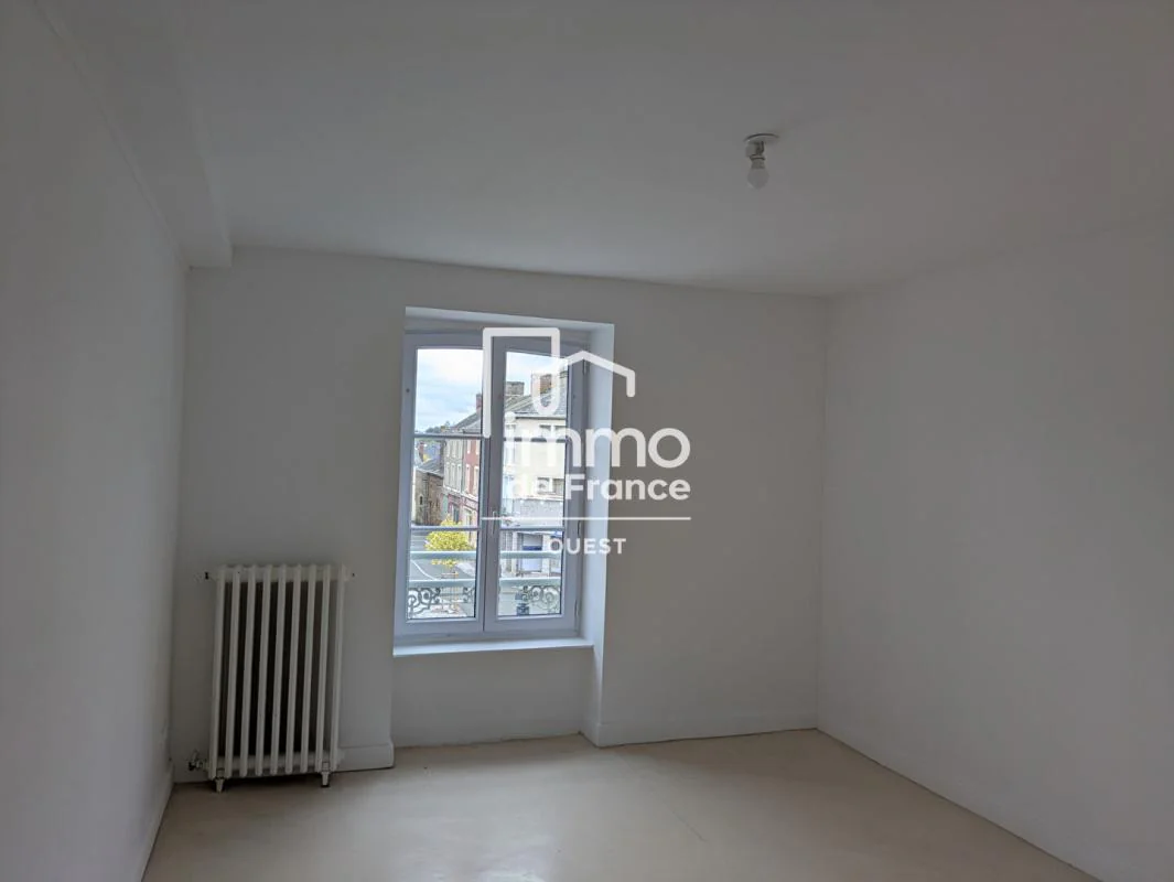 Appartement 3 pièces à louer à Évron (53600) - photo 7
