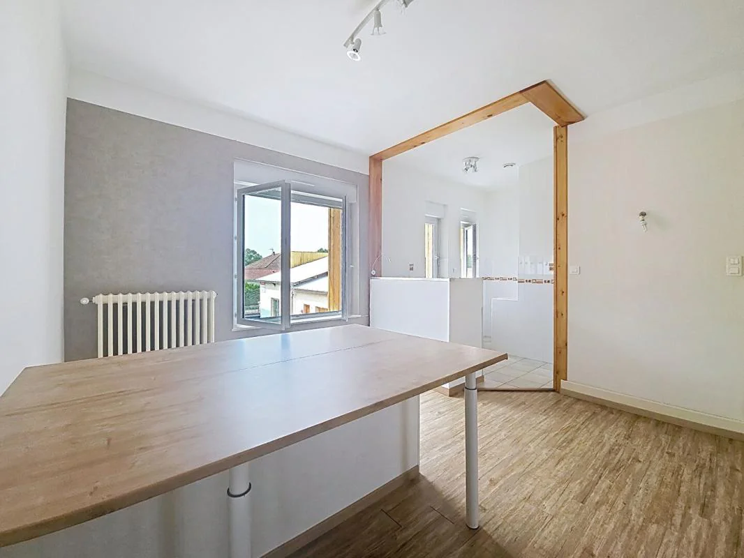 Appartement 4 pièces à louer à Mézériat (01660) - photo 5
