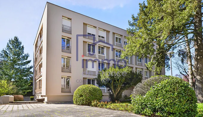 Parking / Box à vendre à Écully (69130) - photo 2