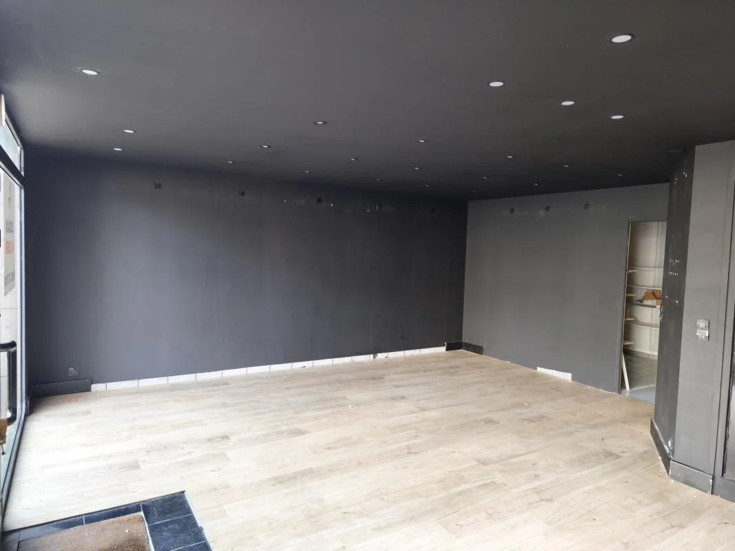 Bureau à louer à Rodez (12000) - photo 4
