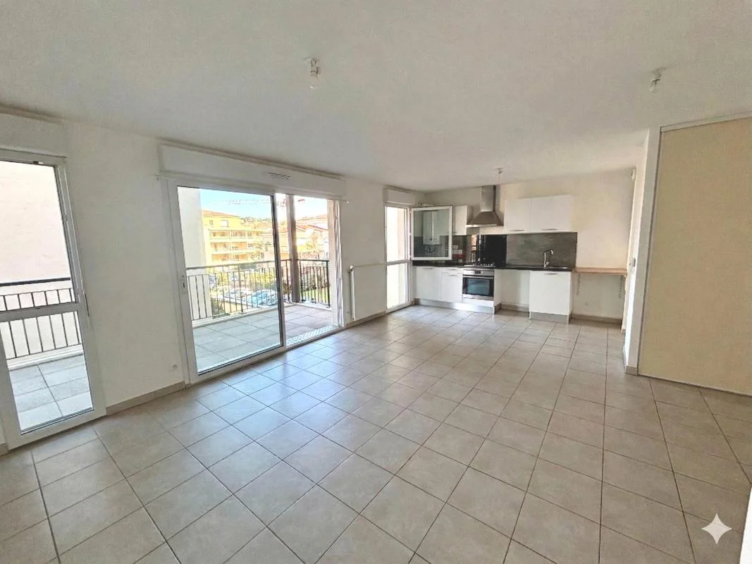 Appartement 3 pièces à vendre à Valence (26000) - photo 1