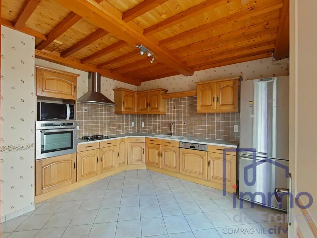 Appartement 6 pièces à vendre au Puy-en-Velay (43000) - photo 4