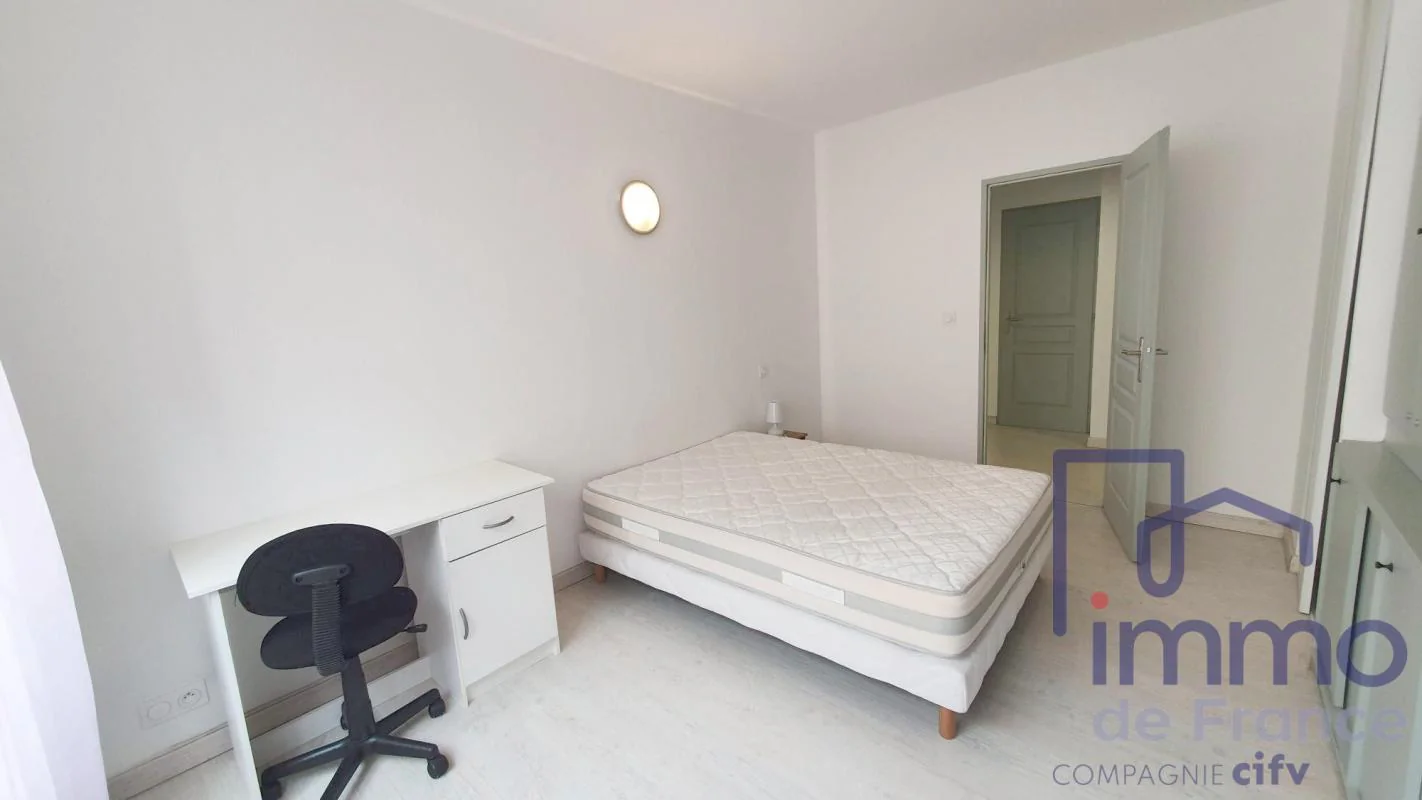 Appartement 6 pièces à vendre à Saint-Étienne (42000) - photo 9
