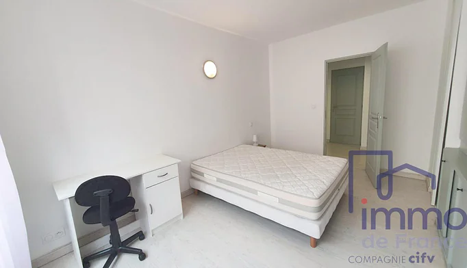 Appartement 6 pièces à vendre à Saint-Étienne (42000) - photo 9
