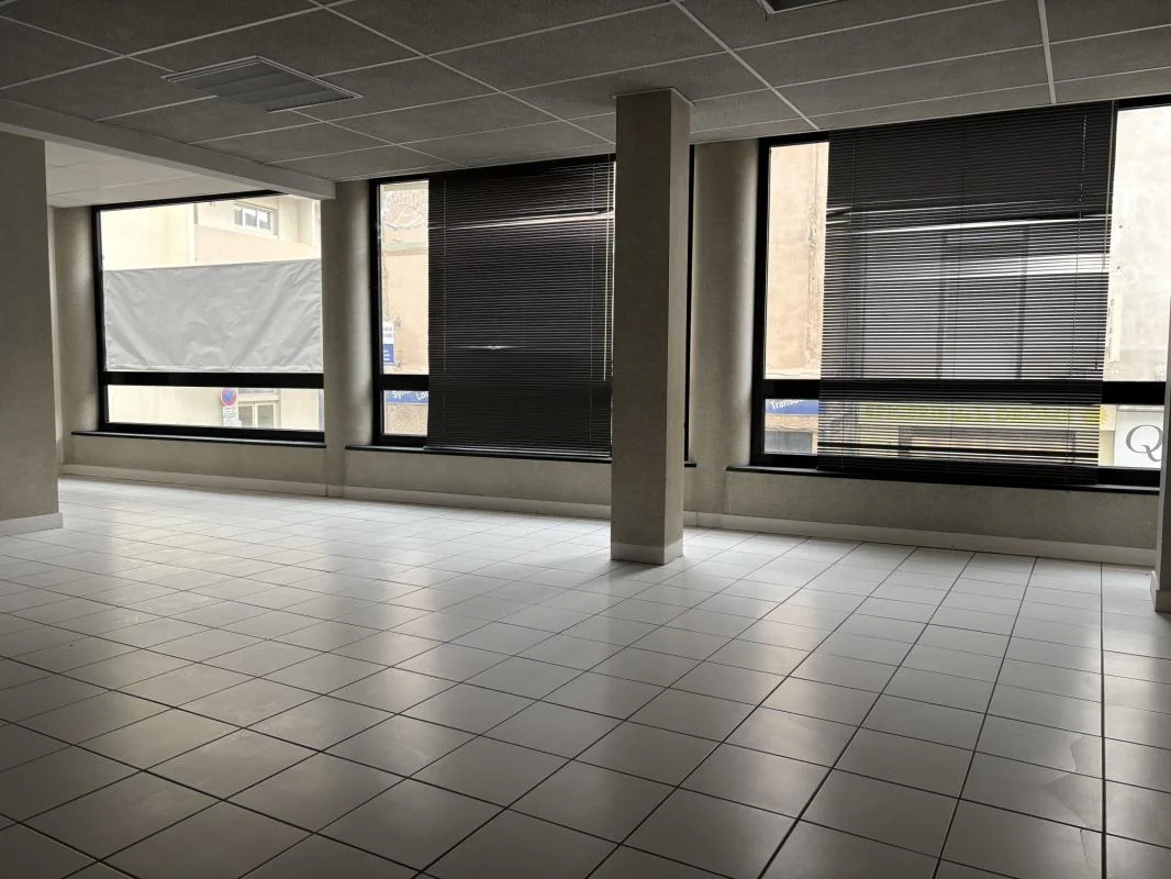Bureau à vendre à Romans-sur-Isère (26100) - photo 8