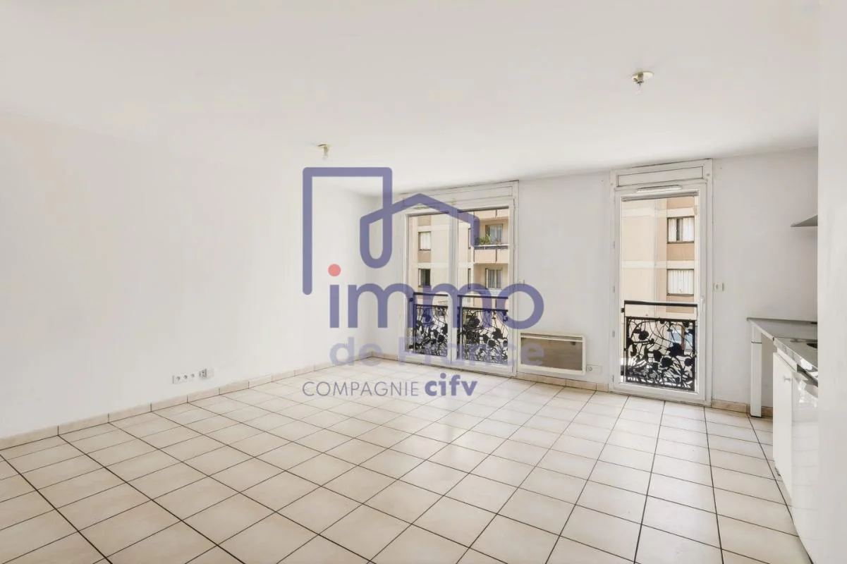 Appartement 2 pièces à vendre à Lyon (69007) - photo 2