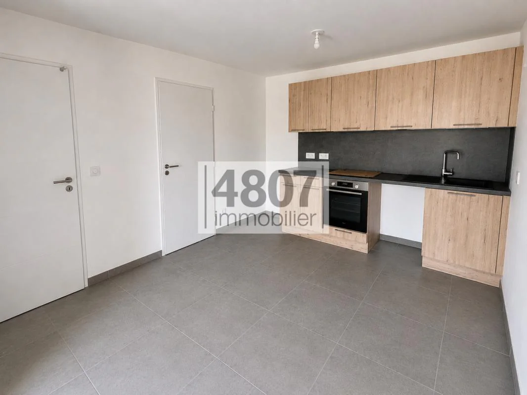 Appartement 2 pièces à vendre à Cluses (74300) - photo 4