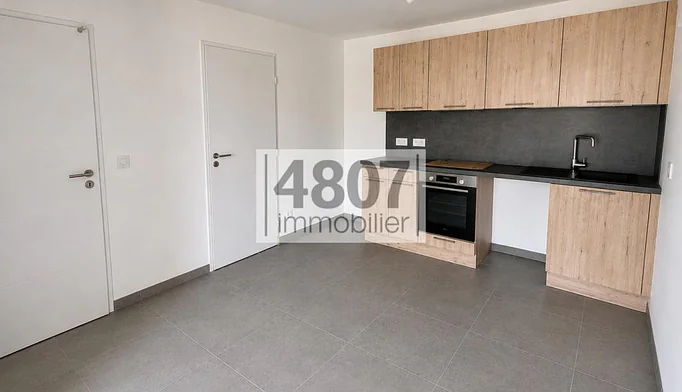 Appartement 2 pièces à vendre à Cluses (74300) - photo 4