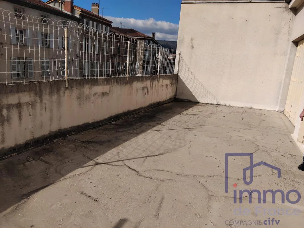 Immeuble à vendre à Montbrison (42600) - photo 3