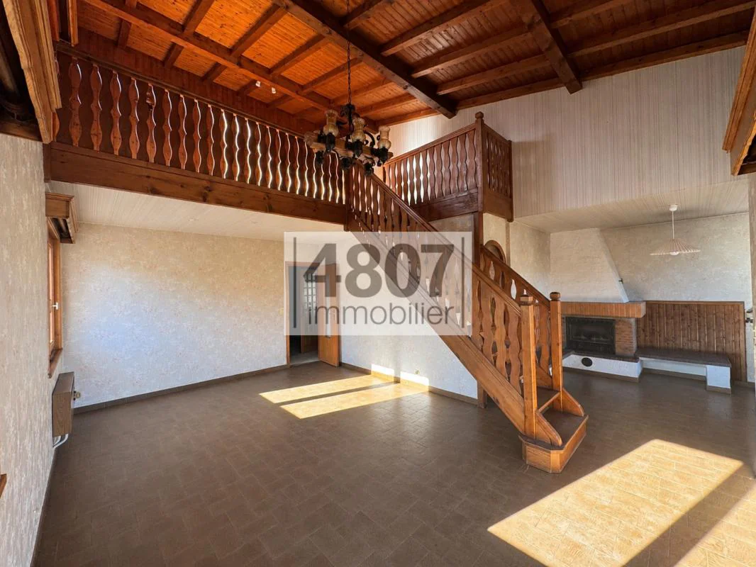 Maison 8 pièces à vendre à Marignier (74970) - photo 2