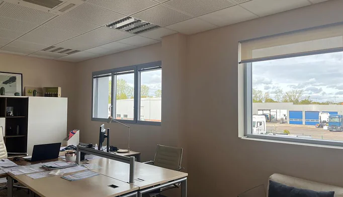 Bureau à louer à Châtenoy-le-Royal (71880) - photo 12