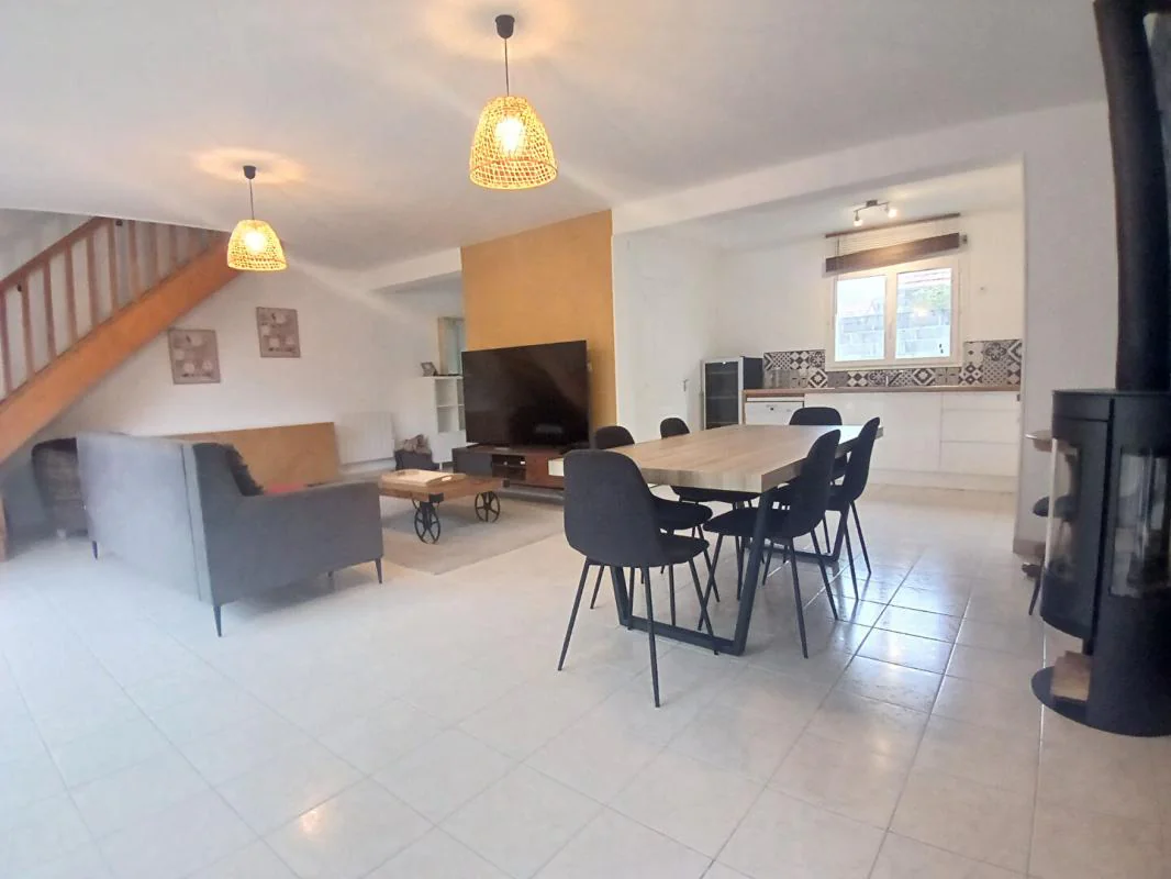 Maison 5 pièces à vendre à Luc-sur-Mer (14530) - photo 2