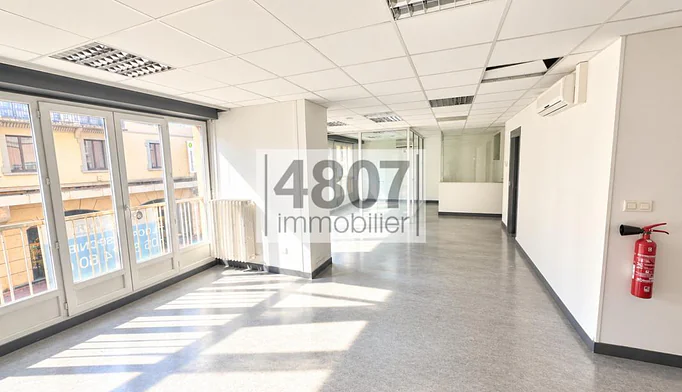 Appartement 3 pièces à vendre à Annecy (74000) - photo 3