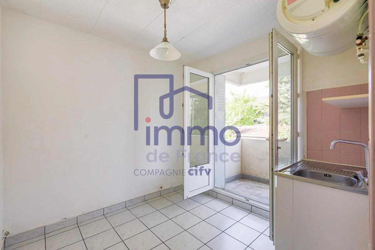 Appartement 4 pièces à vendre à Saint-Martin-d'Hères (38400) - photo 4