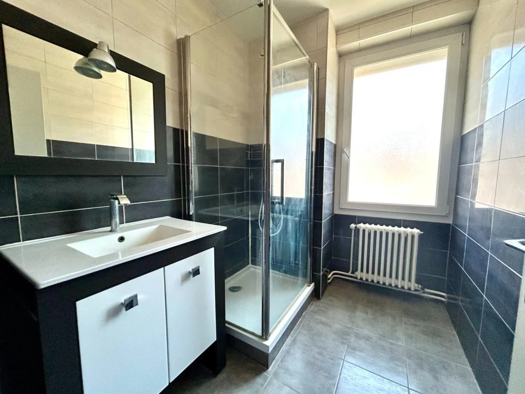 Immeuble à vendre à Saint-Vallier (26240) - photo 7