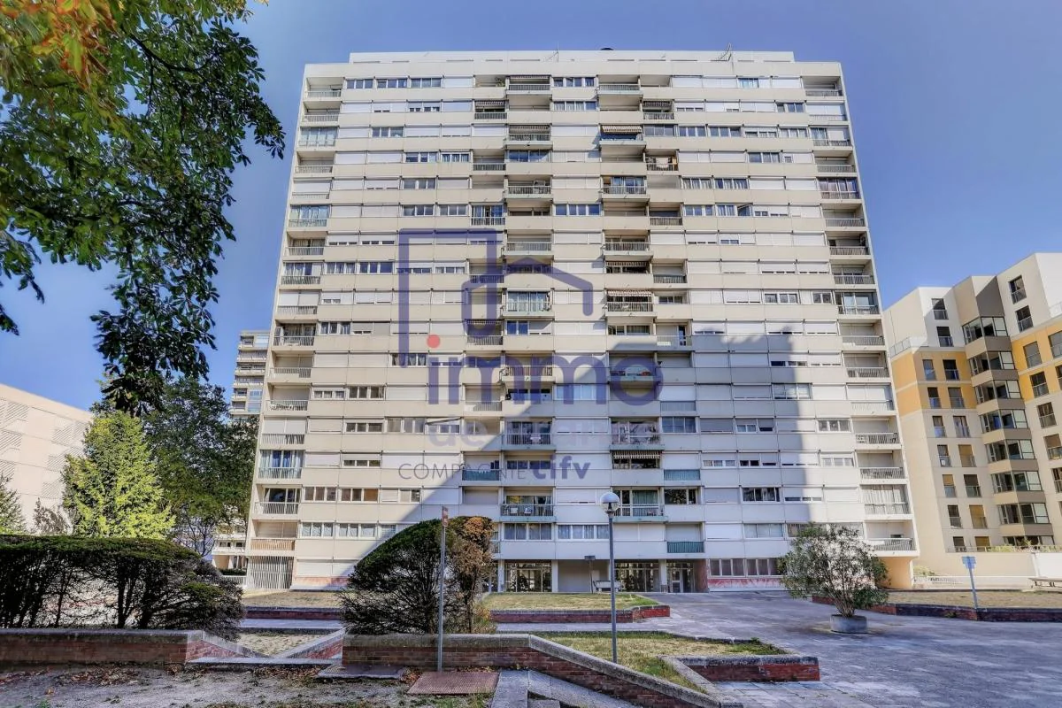 Appartement 5 pièces à vendre à Villeurbanne (69100) - photo 11