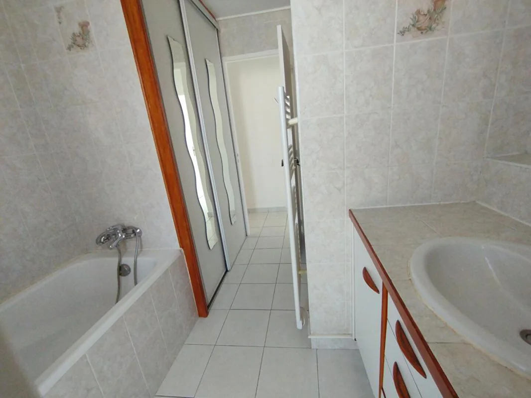 Appartement 3 pièces à louer à Marseille (13010) - photo 3