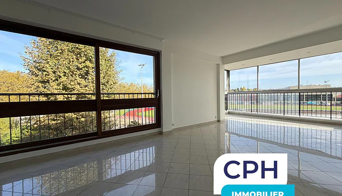Appartement 4 pièces à vendre au Chesnay-Rocquencourt (78150) - photo 1
