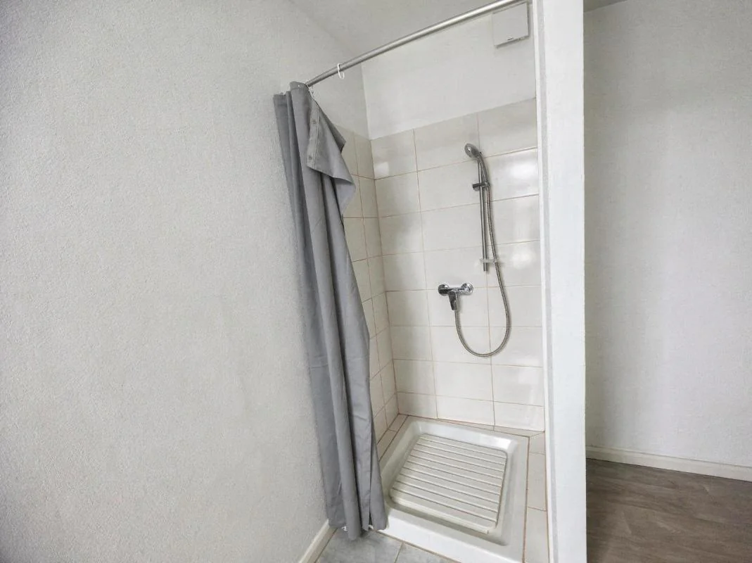 Appartement 2 pièces à louer à Livron-sur-Drôme (26250) - photo 4