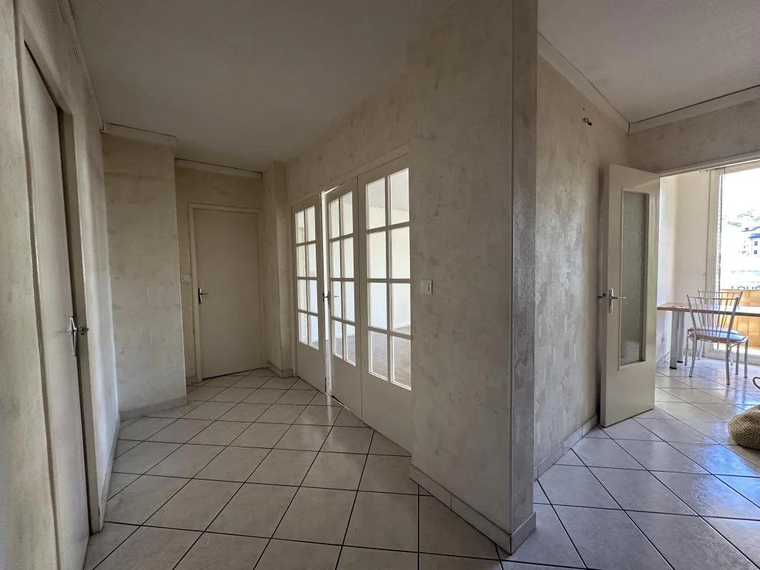 Appartement 4 pièces à louer à Chambéry (73000) - photo 8