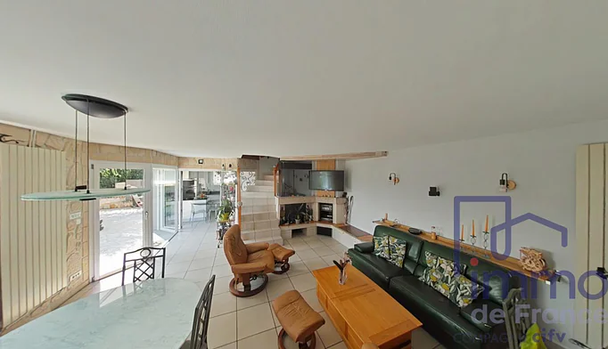 Maison 4 pièces à vendre à Saint-Jean-Bonnefonds (42650) - photo 2