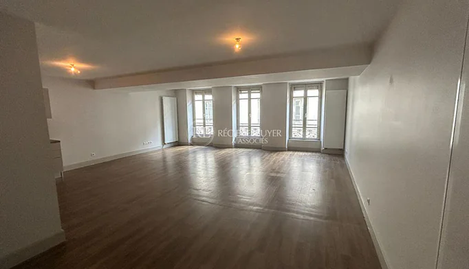 Appartement 4 pièces à louer à Lyon (69001) - photo 2
