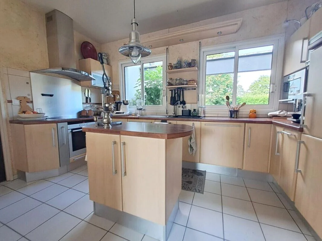 Maison 8 pièces à vendre aux Essarts-le-Roi (78690) - photo 6
