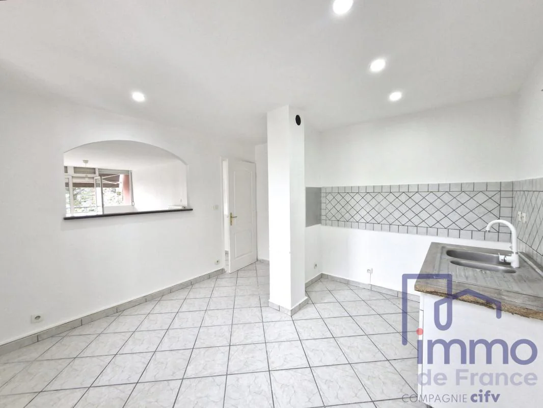 Appartement 5 pièces à vendre à Saint-Étienne (42000) - photo 4