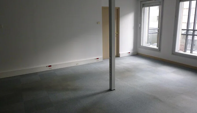 Bureau à louer à Lyon (69006) - photo 8