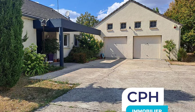 Maison 8 pièces à vendre aux Essarts-le-Roi (78690) - photo 1