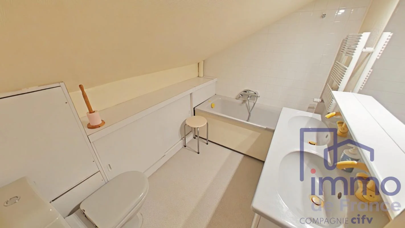 Maison 8 pièces à vendre au Puy-en-Velay (43000) - photo 13
