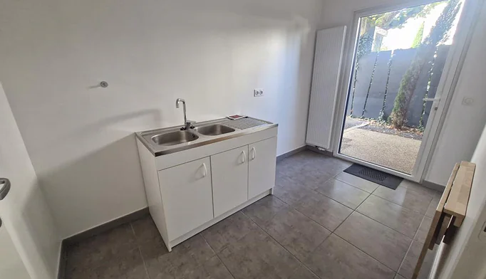 Bureau à louer à Bourgoin-Jallieu (38300) - photo 5
