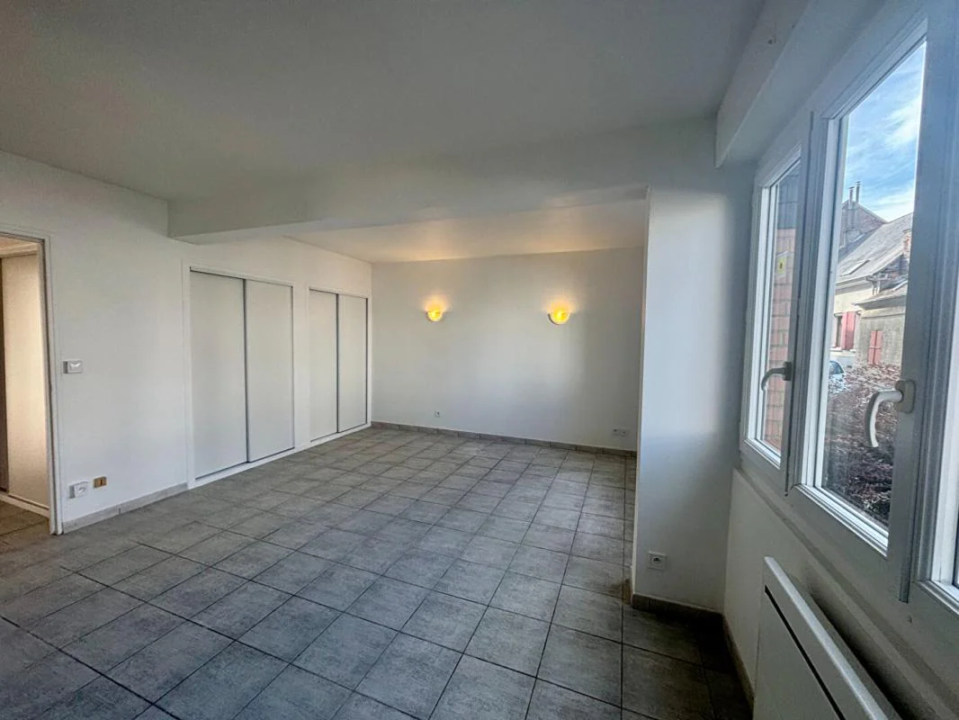 Appartement 1 pièce à louer à Évreux (27000) - photo 2