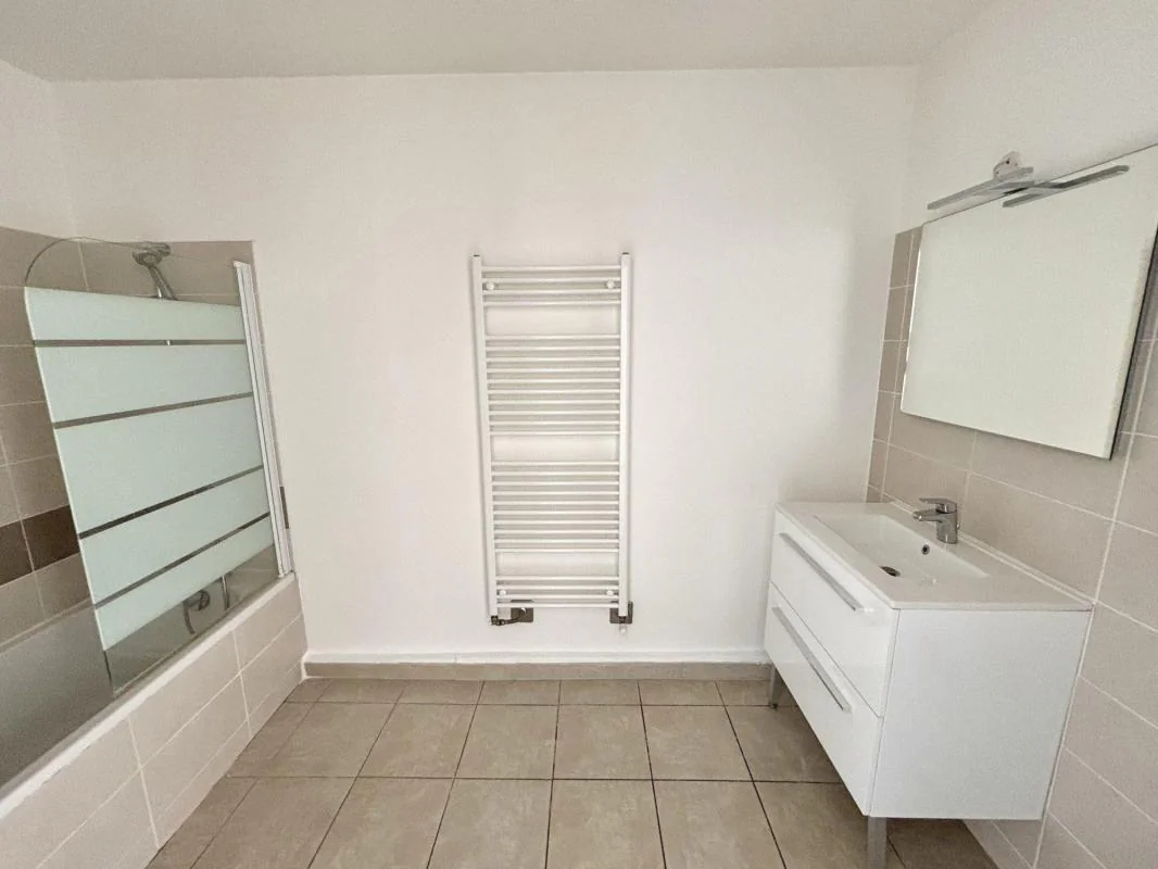 Appartement 3 pièces à vendre à Valence (26000) - photo 5