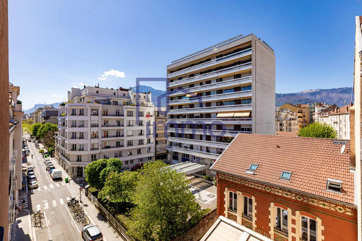 Appartement 4 pièces à vendre à Grenoble (38000) - photo 3