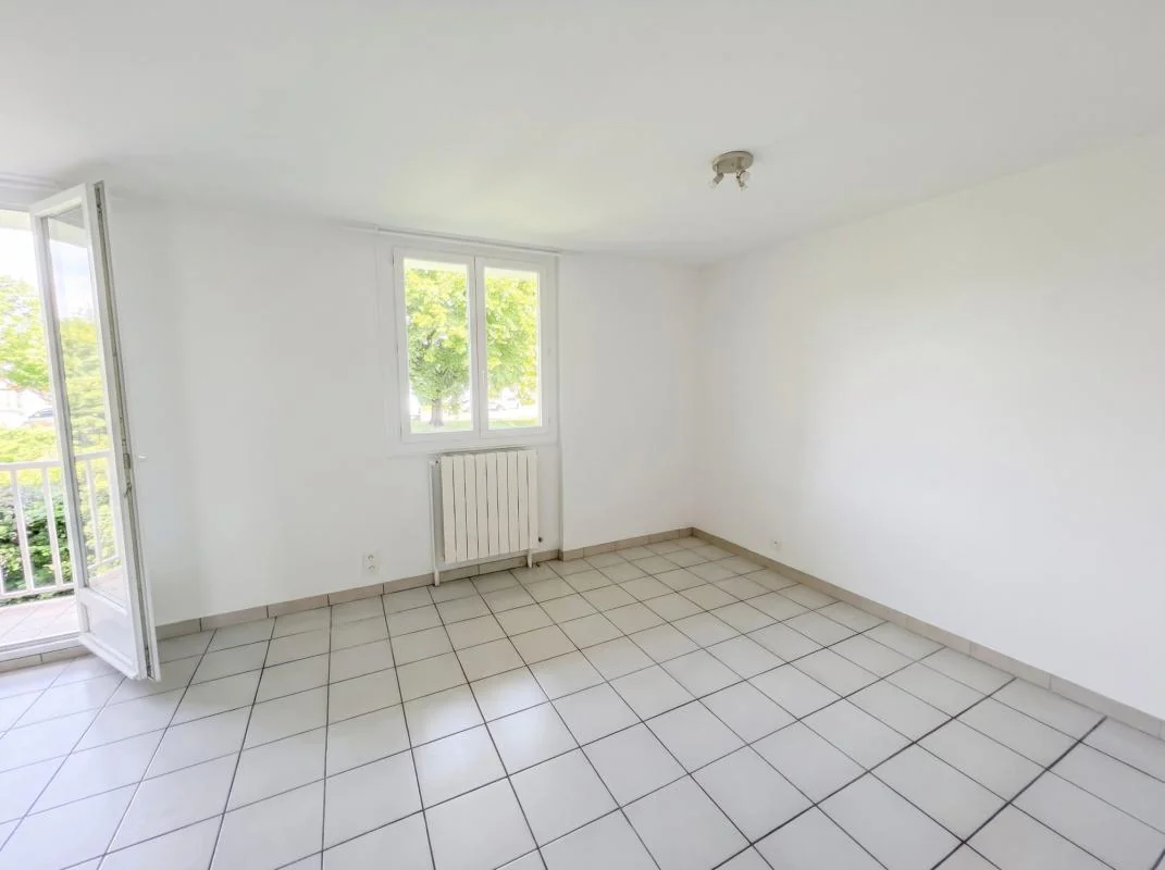 Appartement 3 pièces à louer à Romans-sur-Isère (26100) - photo 2