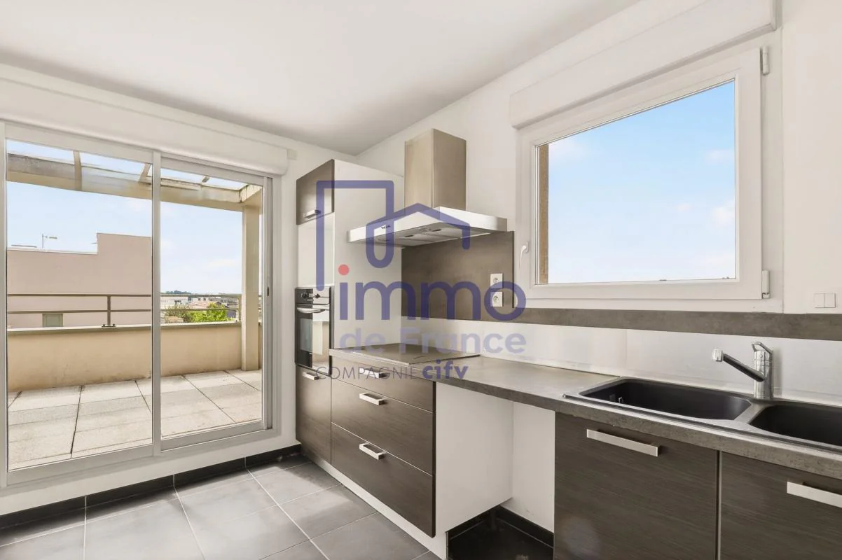 Appartement 4 pièces à vendre à Villeurbanne (69100) - photo 5