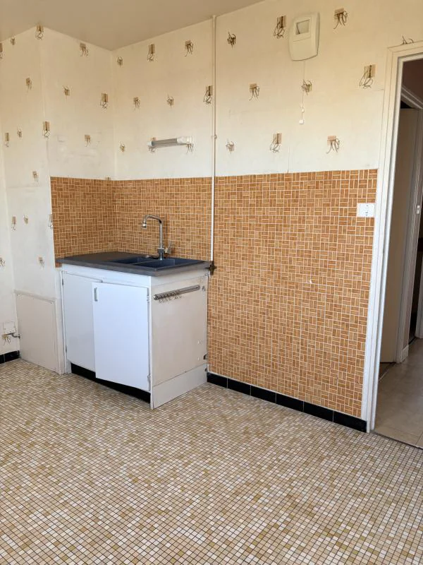 Appartement 3 pièces à vendre à Troyes (10000) - photo 3
