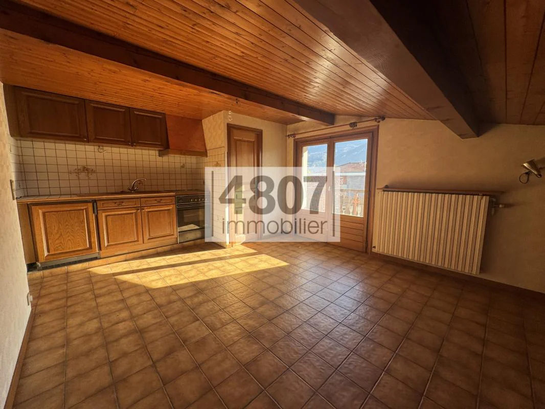 Maison 8 pièces à vendre à Marignier (74970) - photo 9